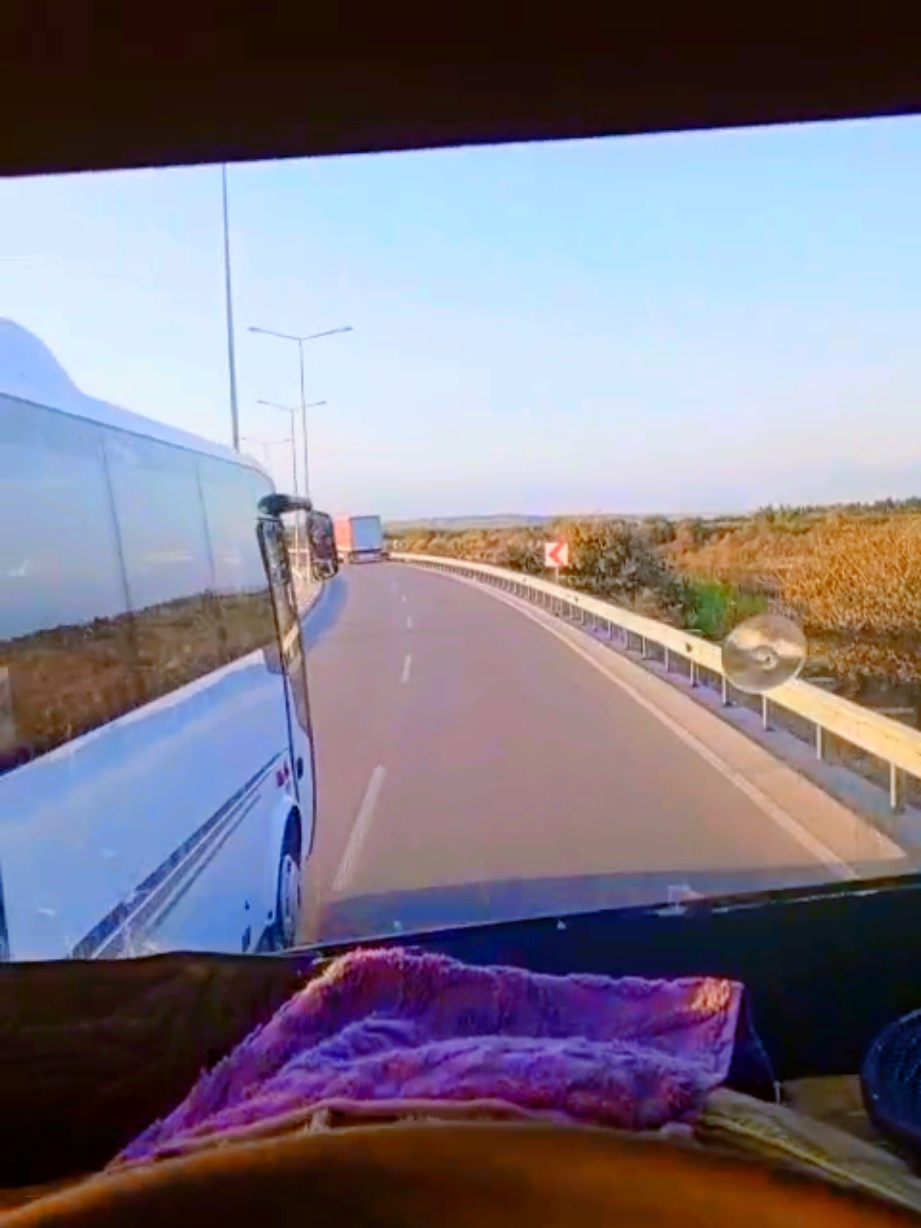 @N.DemiR 𝐋𝐚𝐳ı𝐍𝐨𝐠̆𝐋𝐮ᕕ(