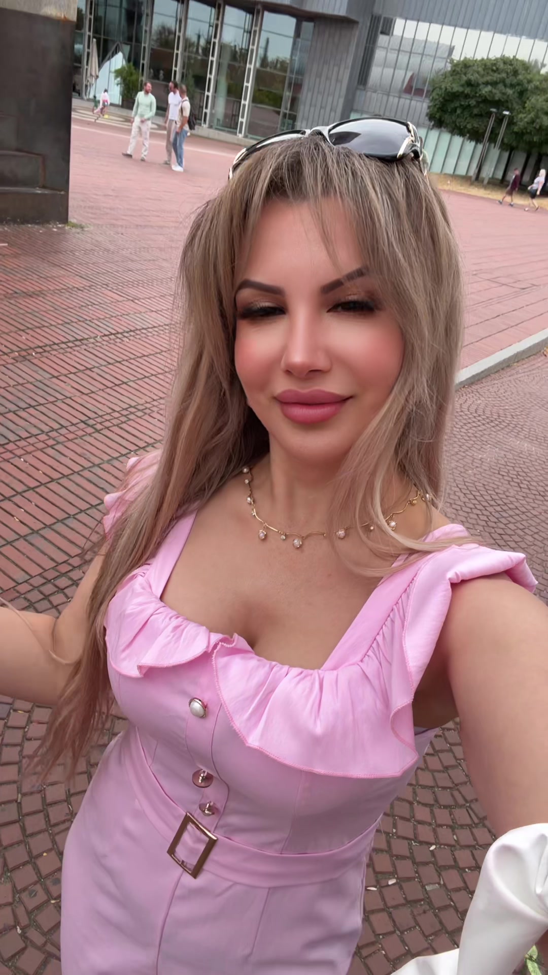 @Emoş💗