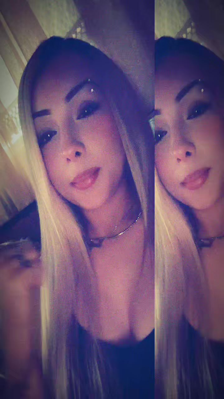 @Emi