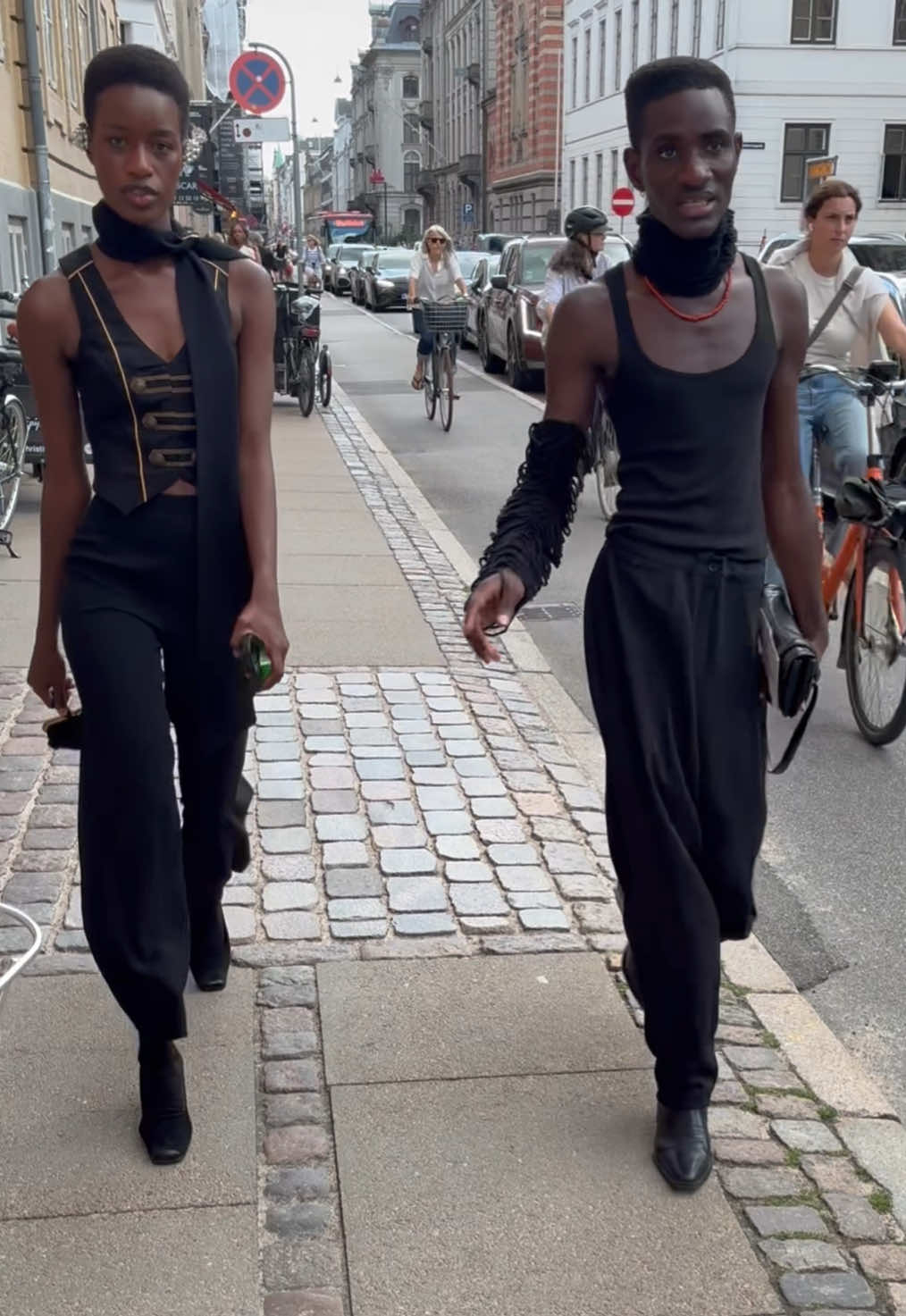 @howyoumode