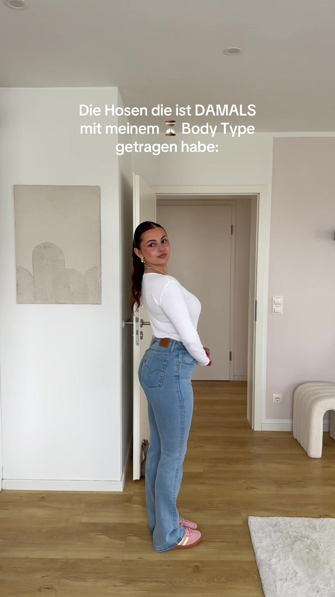 @Emi