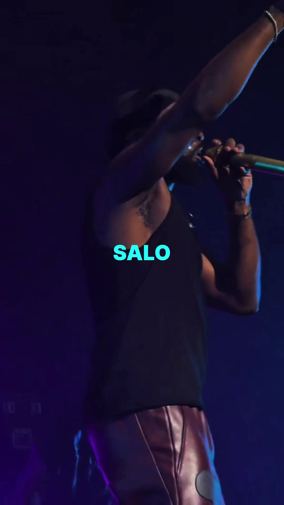@🎧