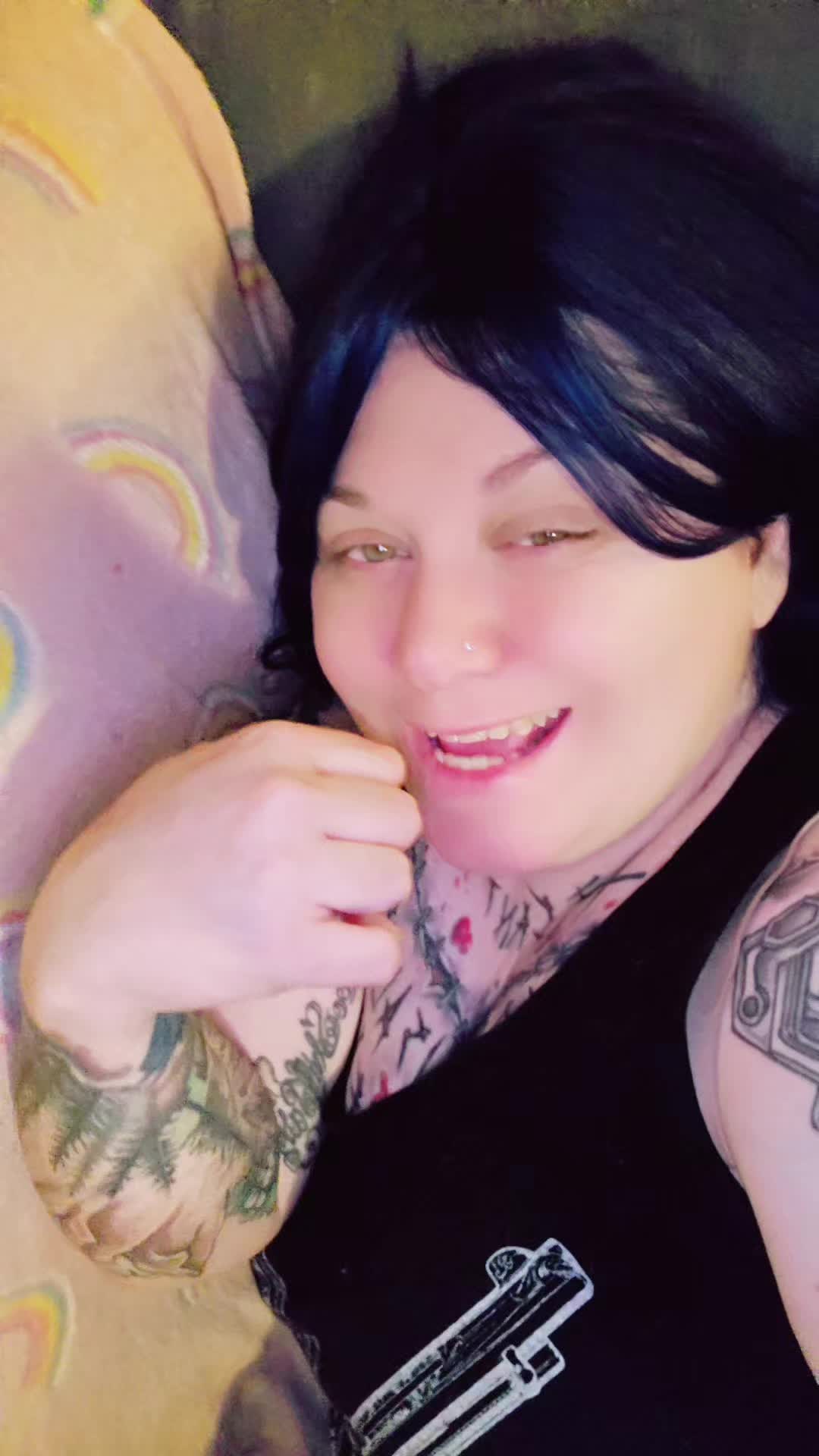@Jei_W 🧡💜🖤🧙♀️💫