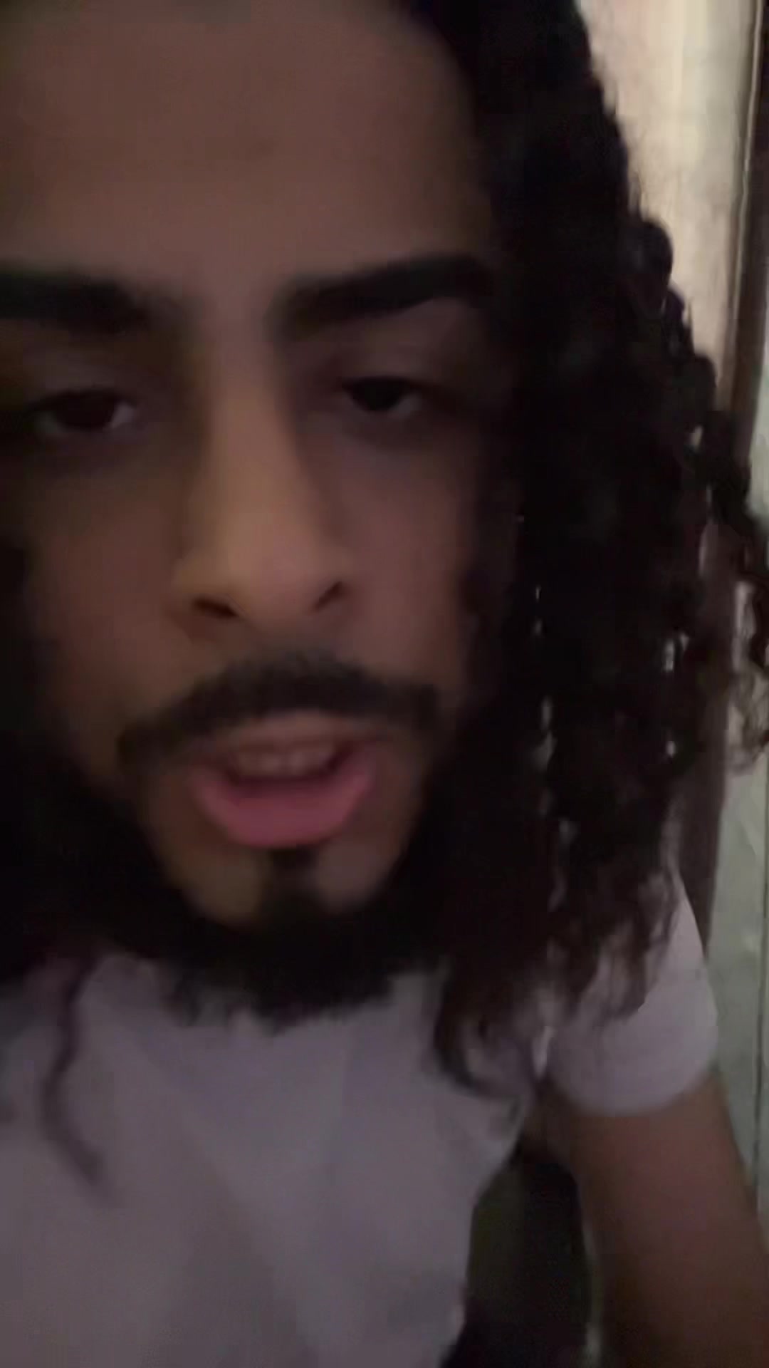 @dee8xx