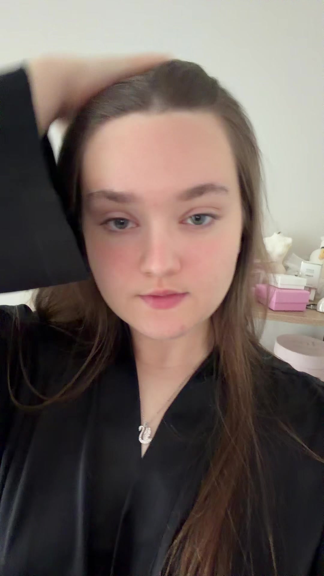 @𝓐𝓵𝓫𝓲𝓷𝓪