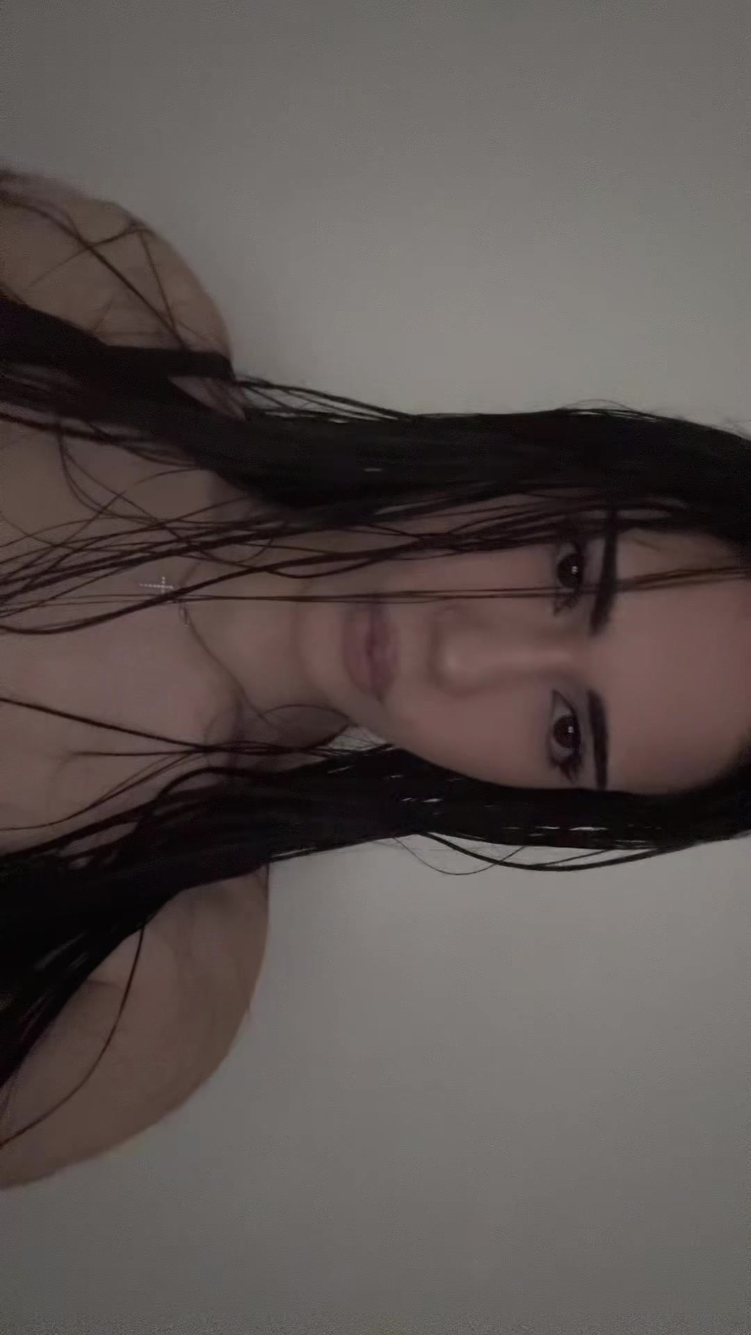 @domı