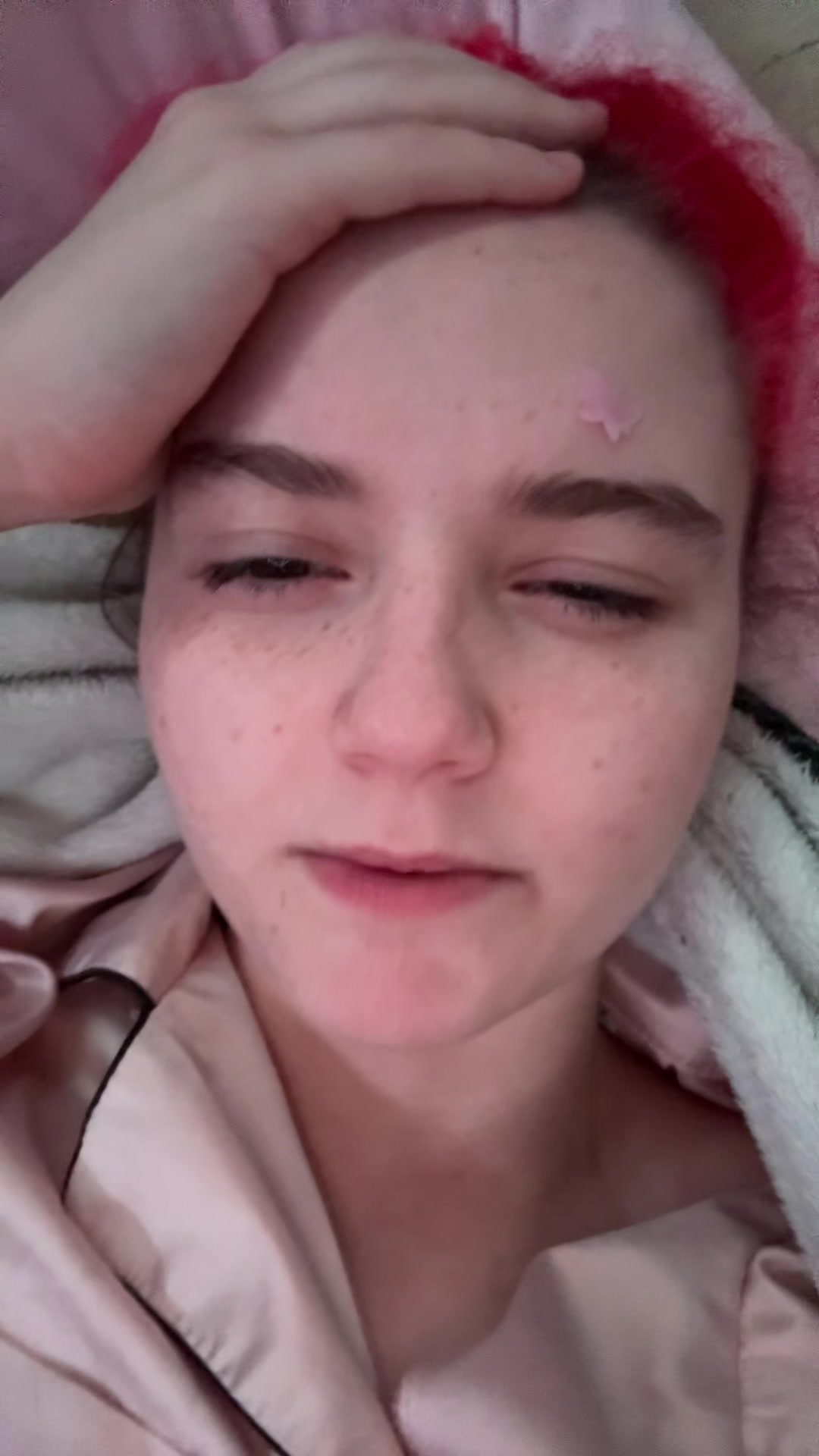 @karleelawson27