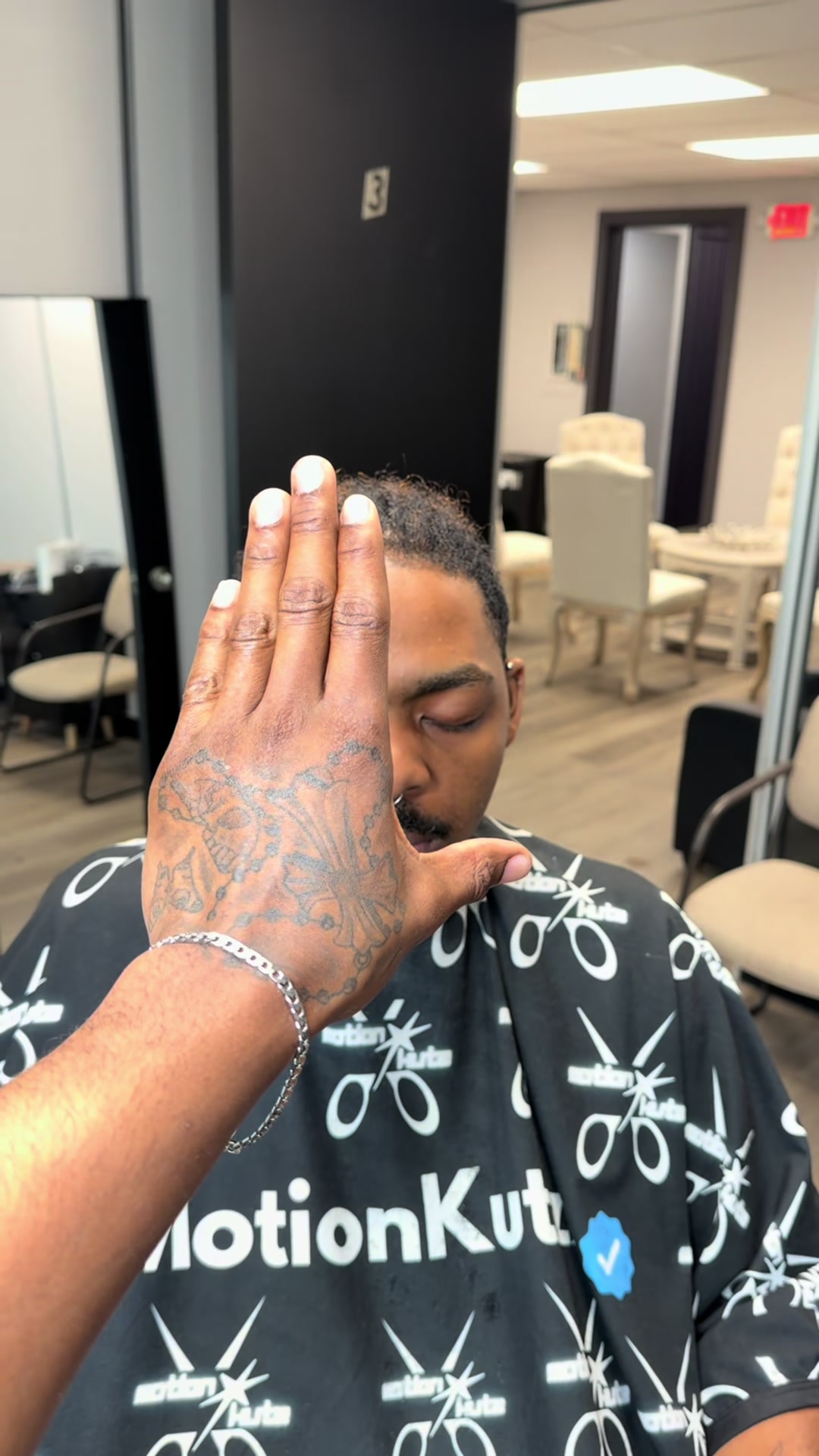 @CINCINNATI BARBER 〽️