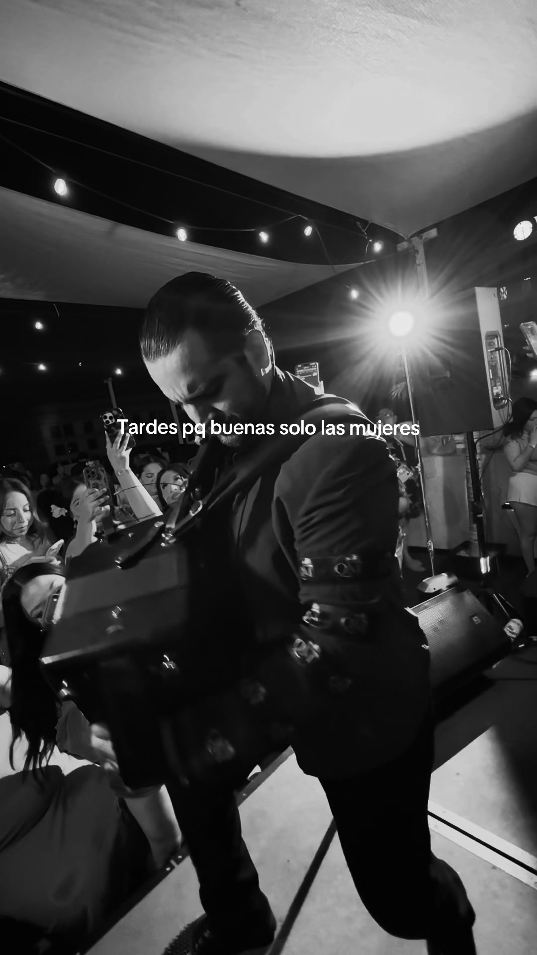 @E✩