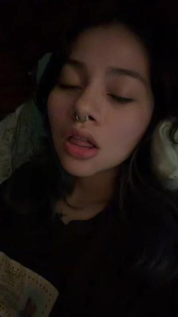 @oohlastella
