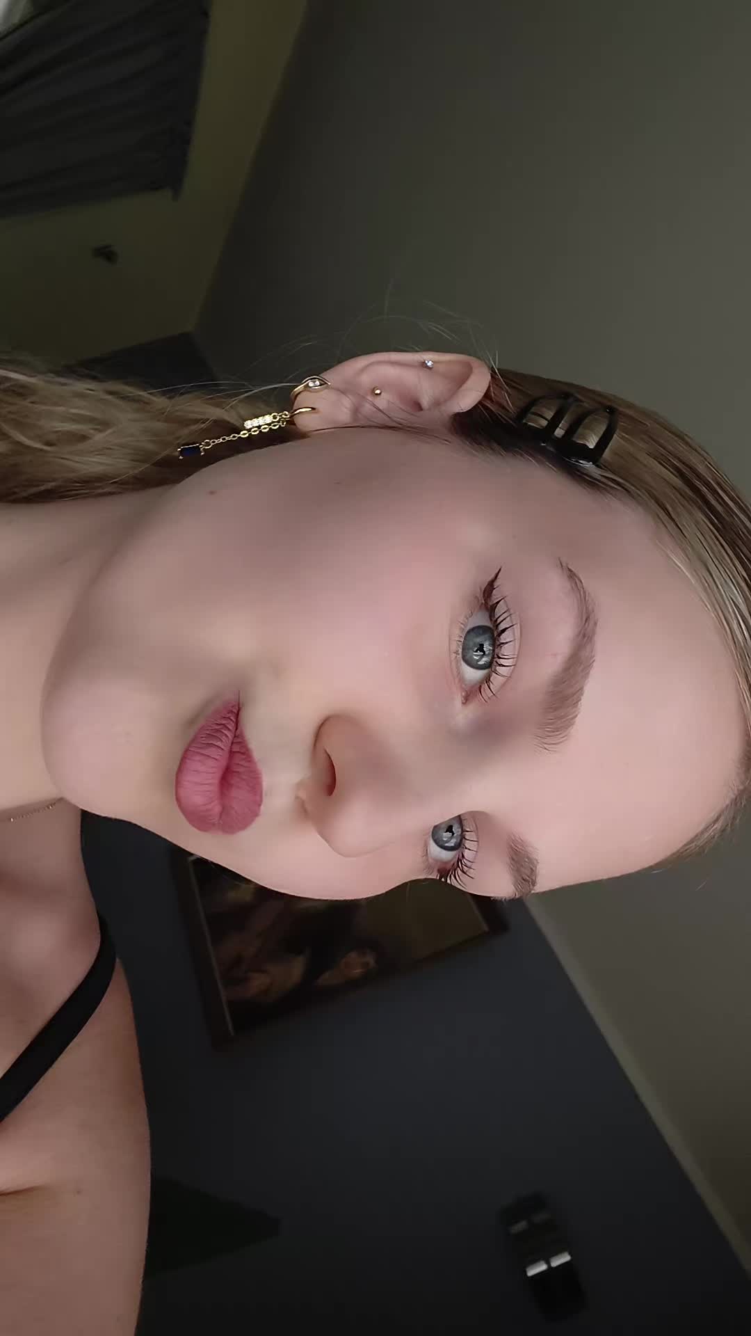 @iga𖧷*:・୭