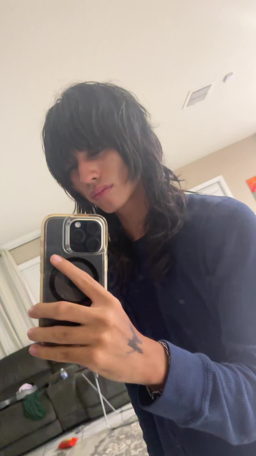 @m1karuu_