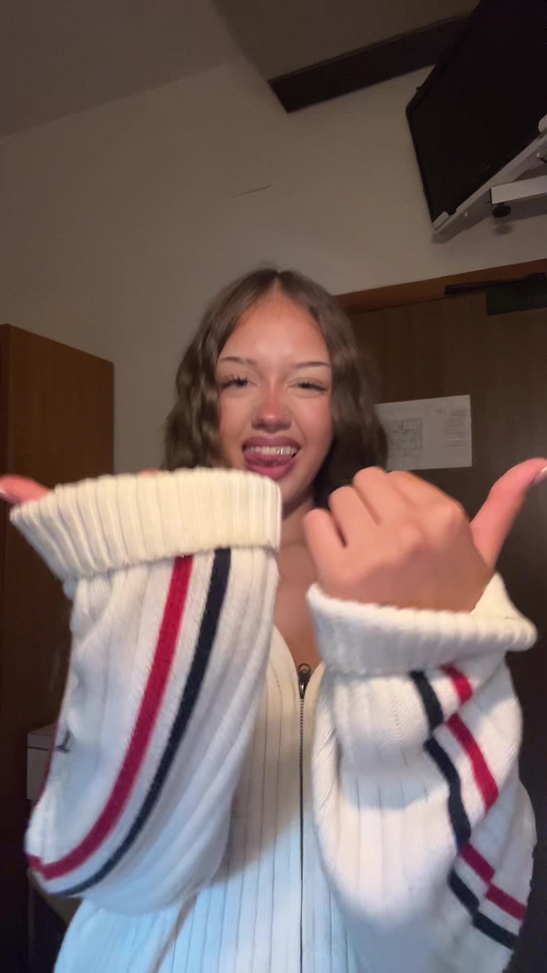 @𝐣𝐞𝐭𝐭𝐞