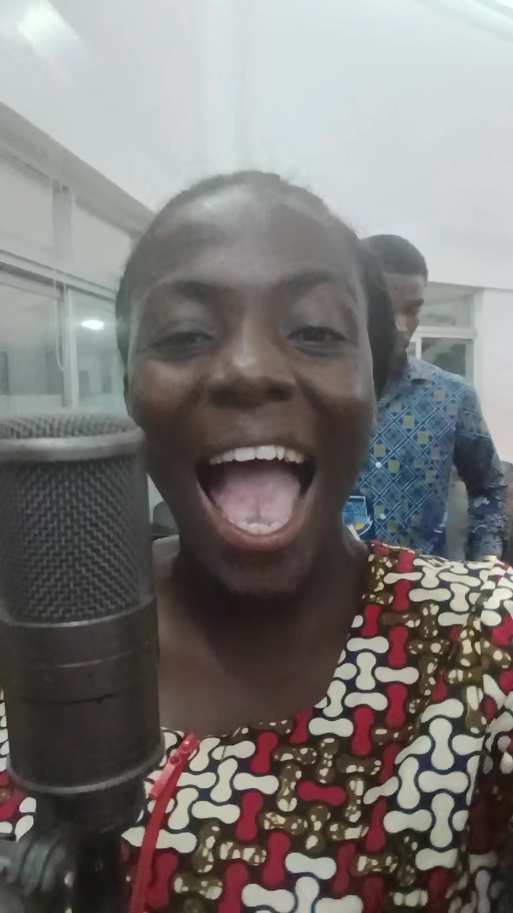 @Nana Yaa Papabi