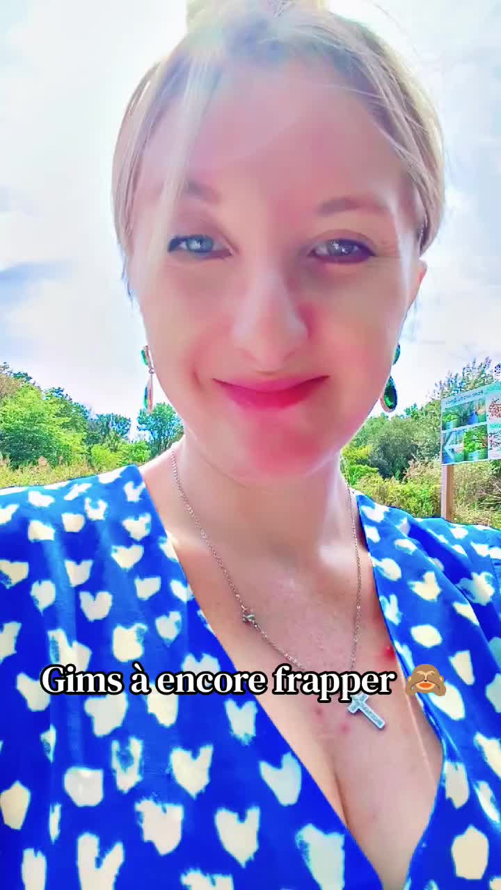 @𝓢𝓪𝓷𝓭𝔂 𓆩დ𓆪 ⋆