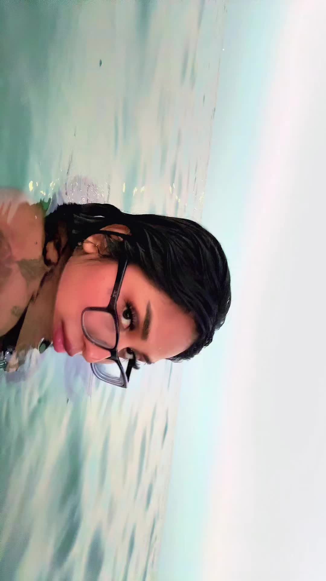 @Fritoxscoops
