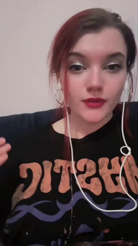 @TanyaDolphinMak