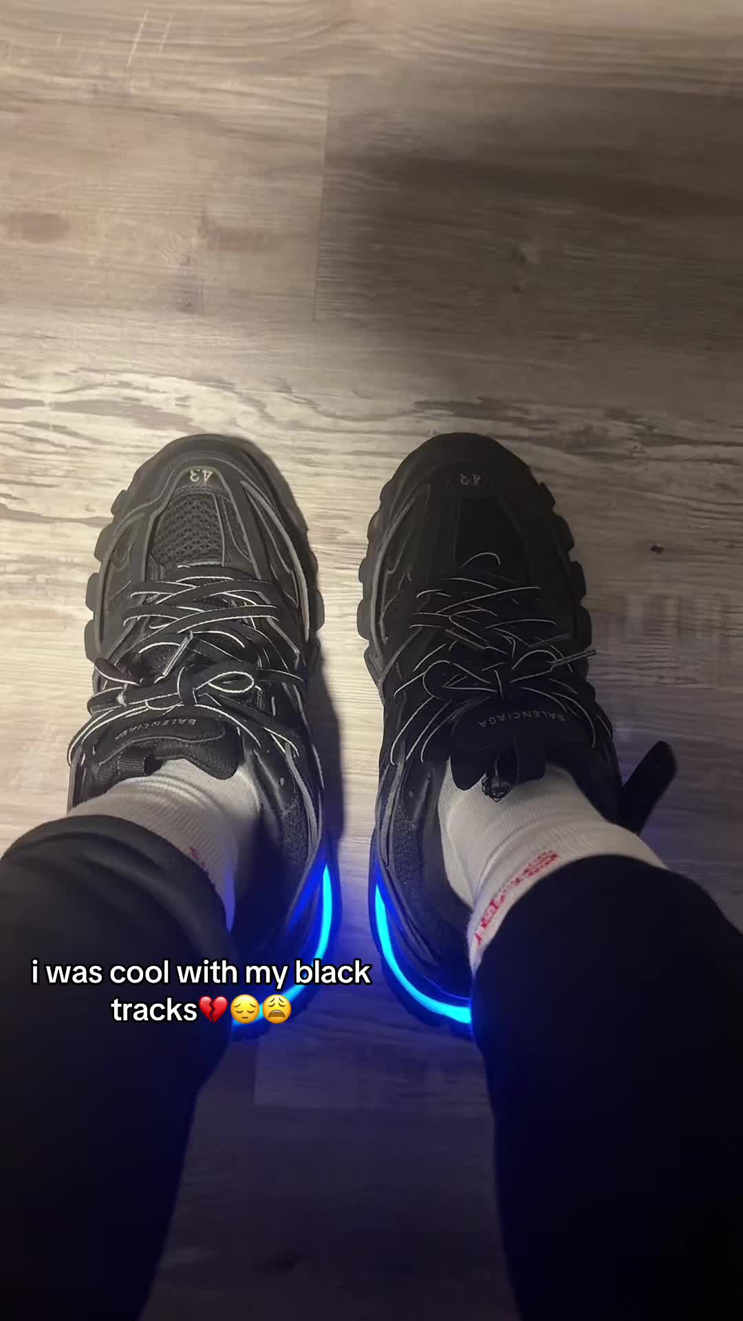 @✖️
