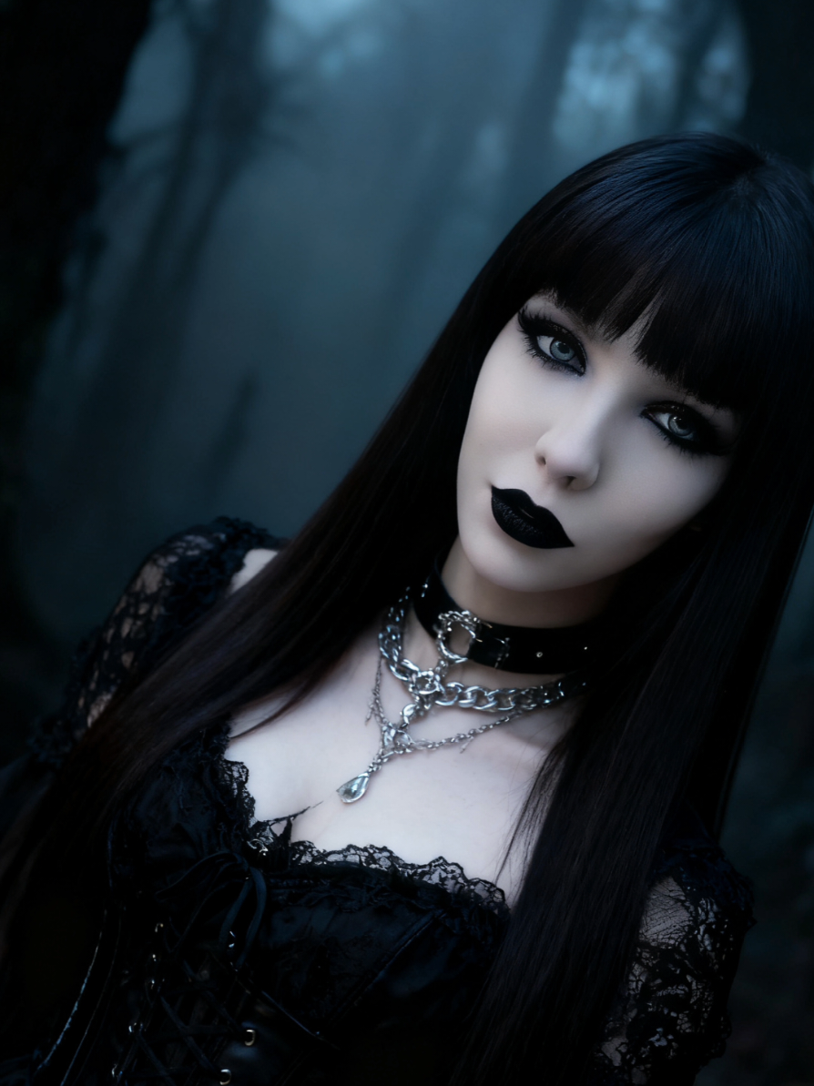 @🖤🩸🦇_VampireGothQueen_🦇🩸🖤