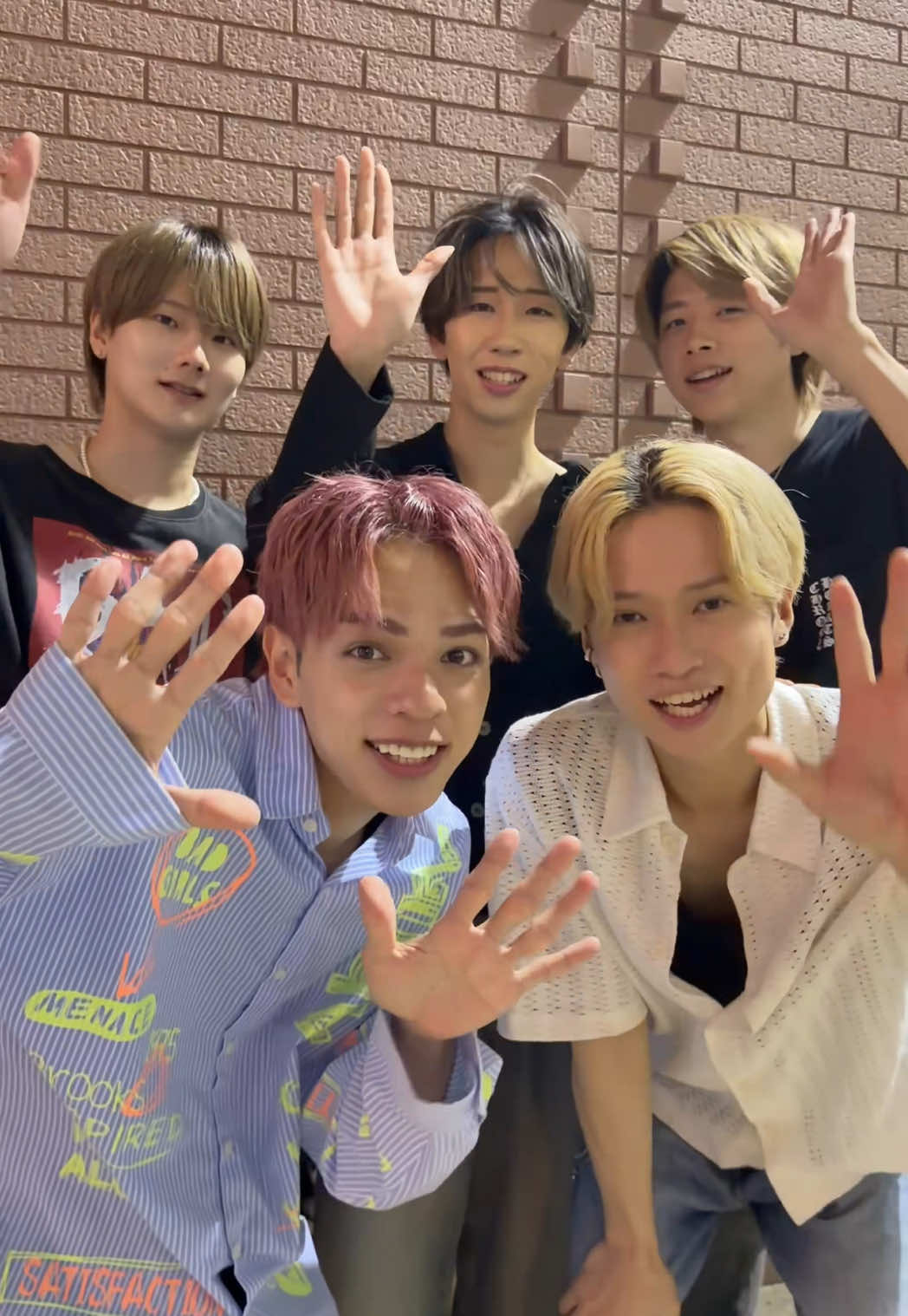 @H!⭐︎7