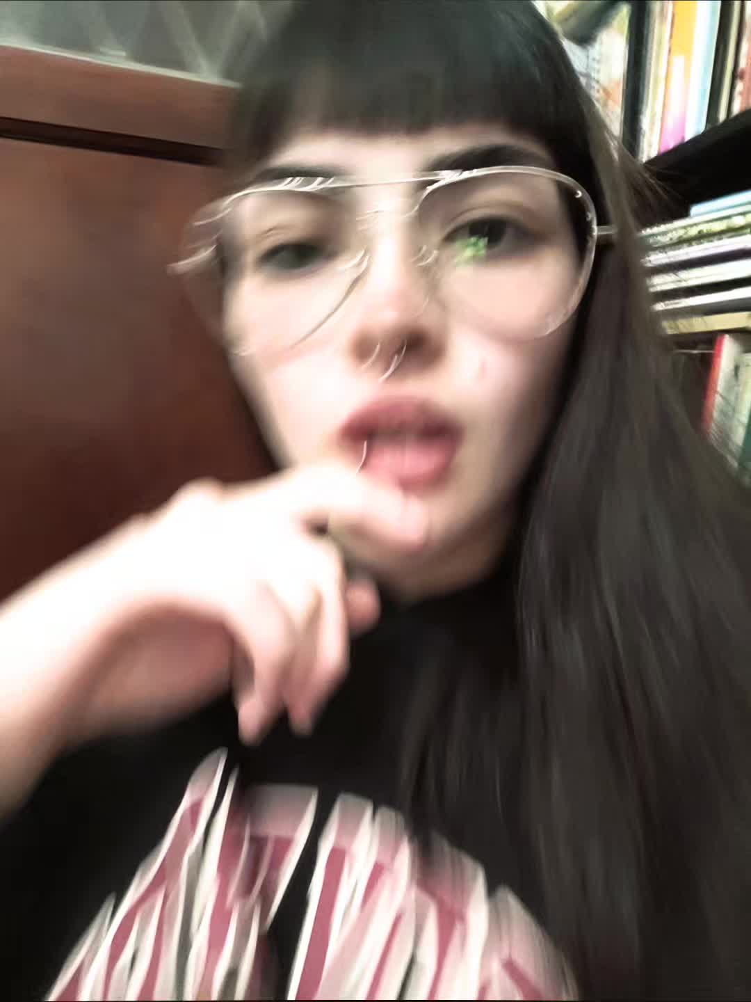 @Aylulu🕷