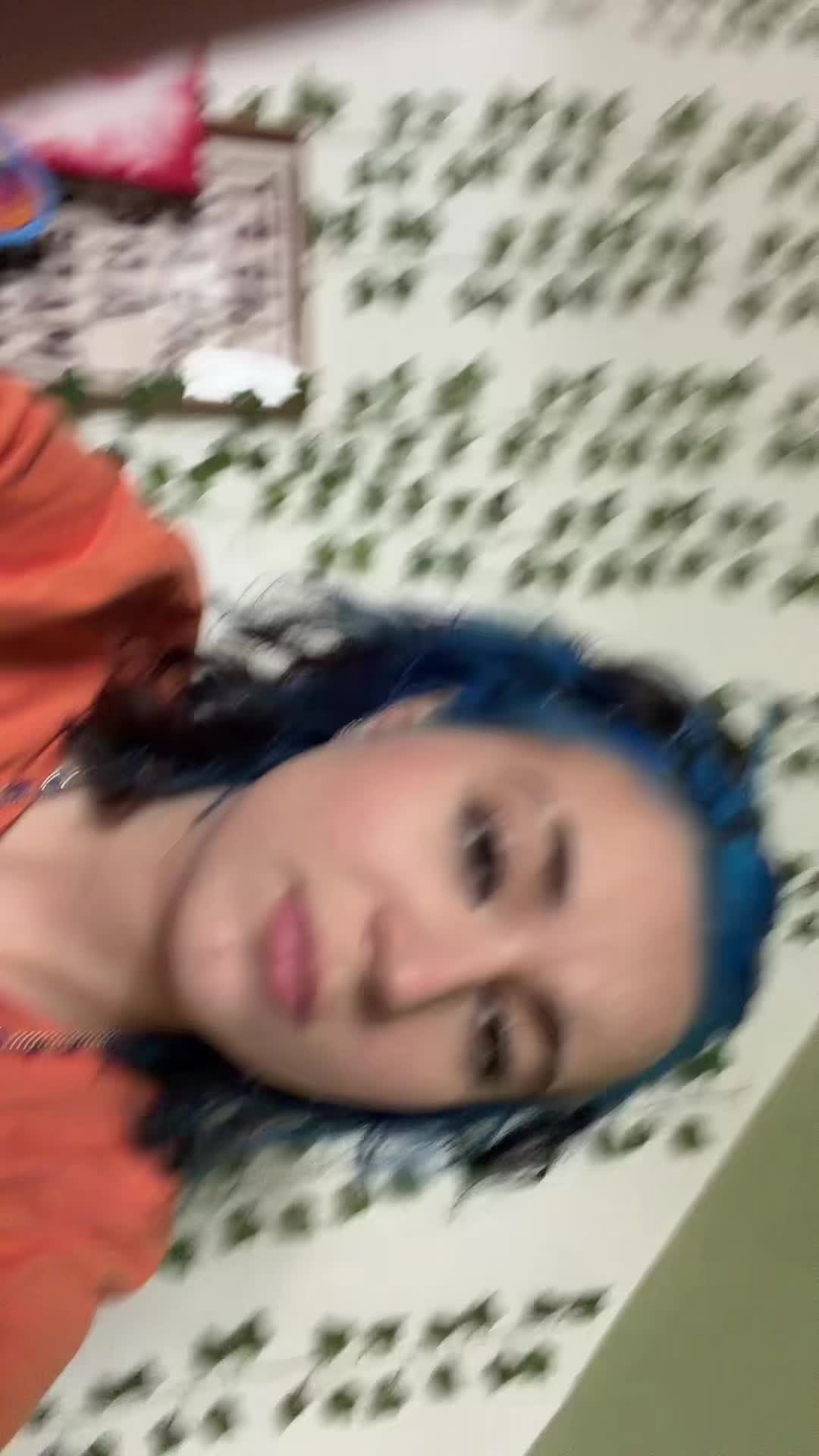 @whois_fenja