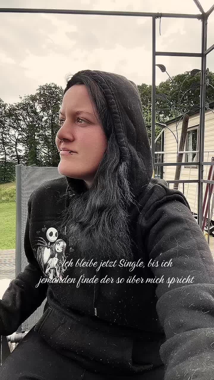 @Daughter_of_Darkness