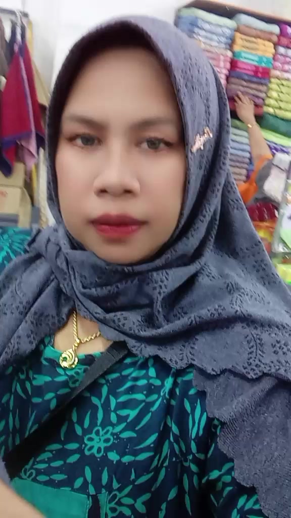 @kamilaputri139