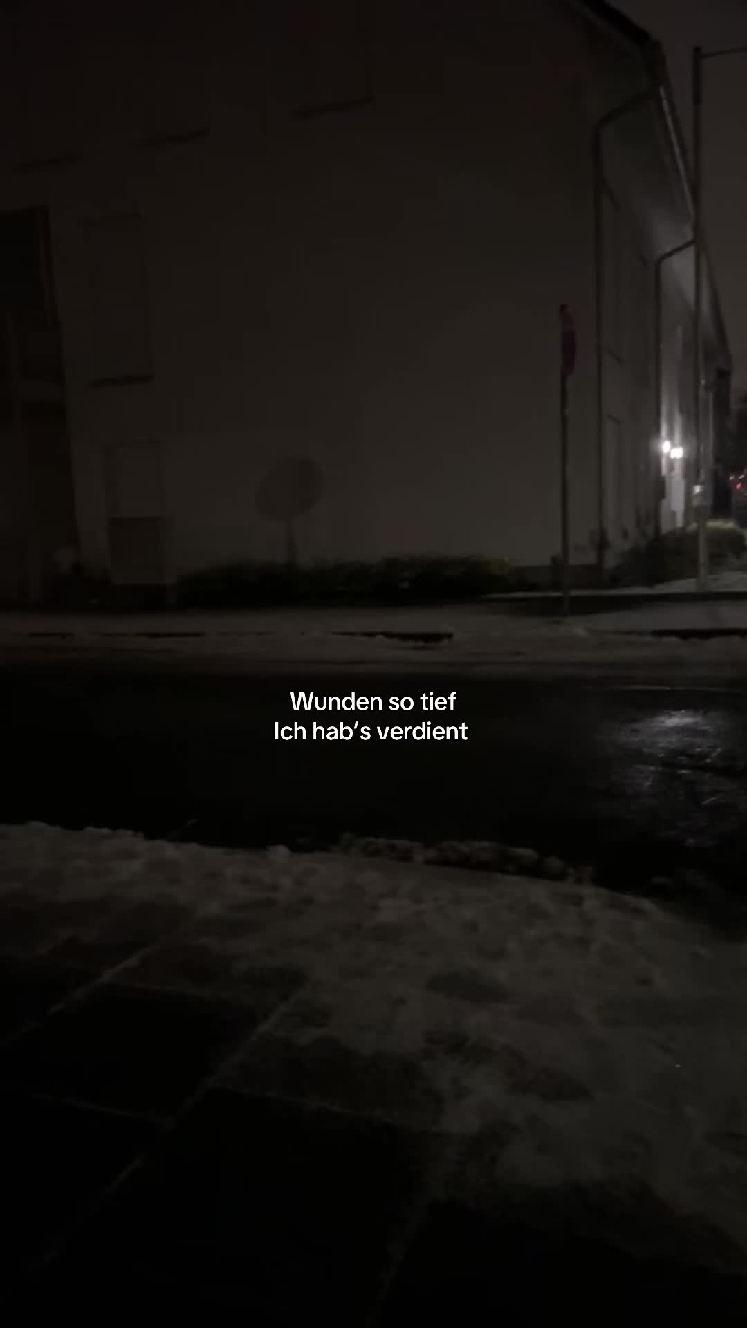 @273mn0