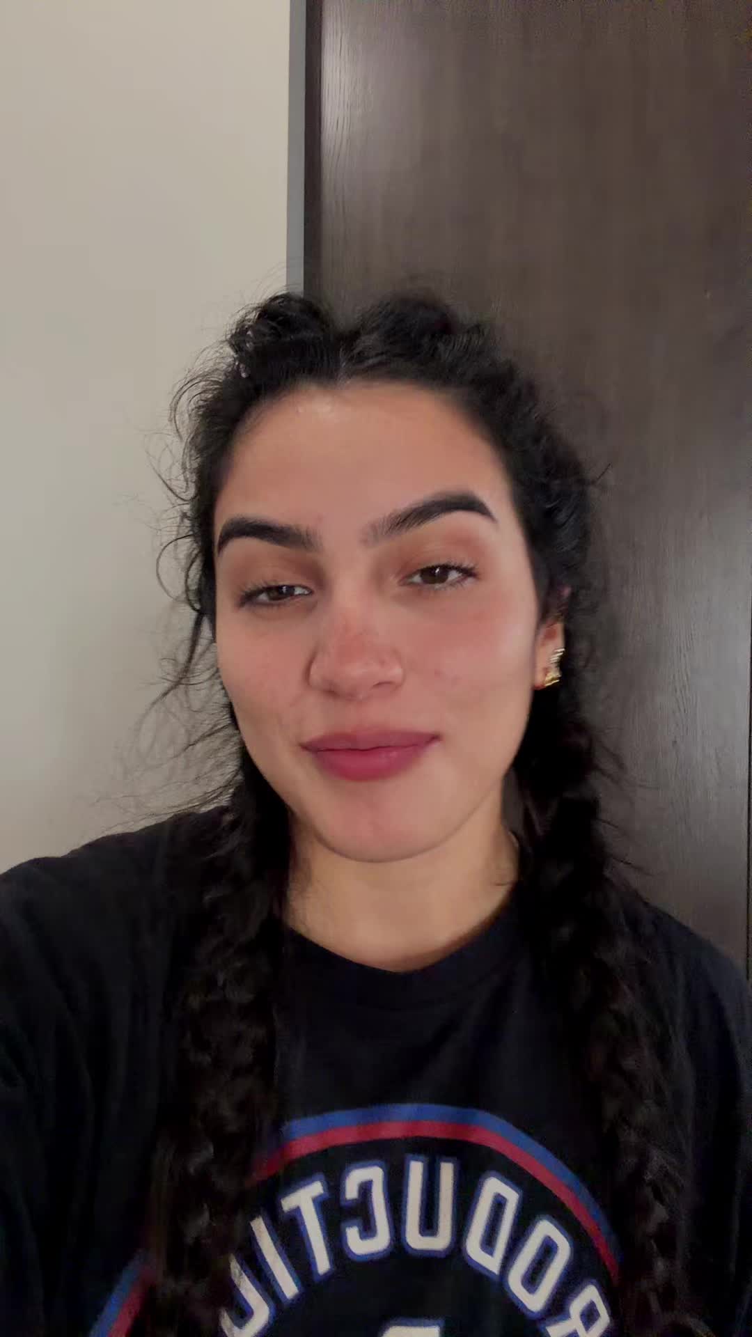 @Pelinegra