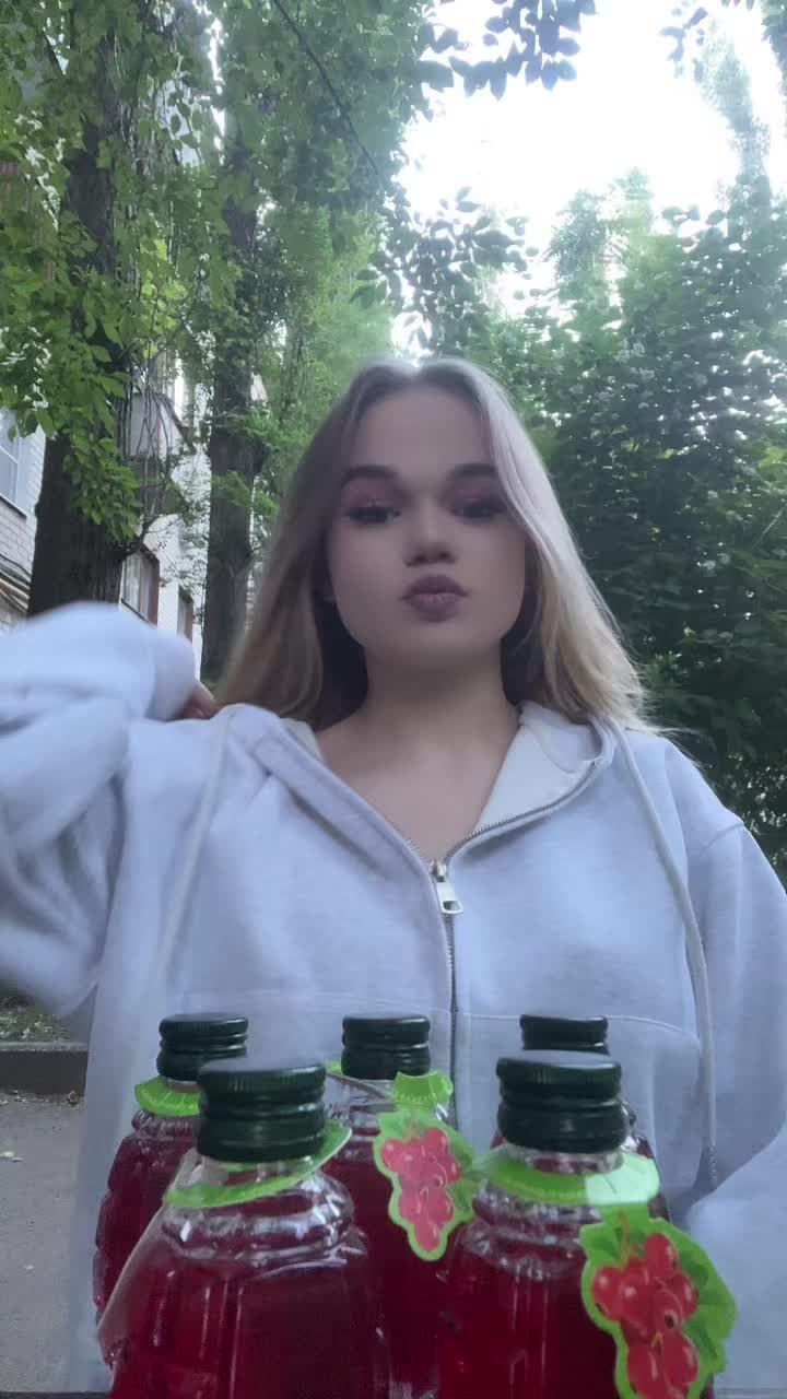 @😵