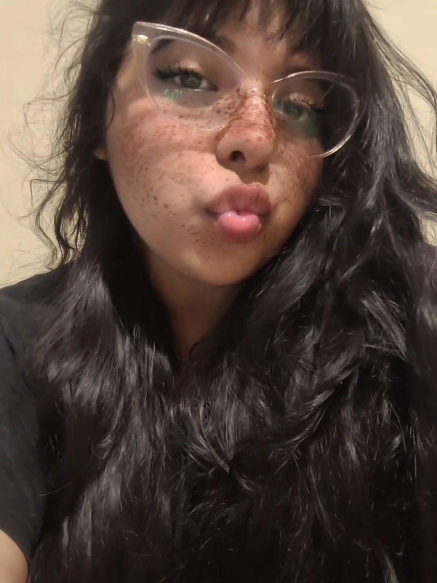 @Valentina
