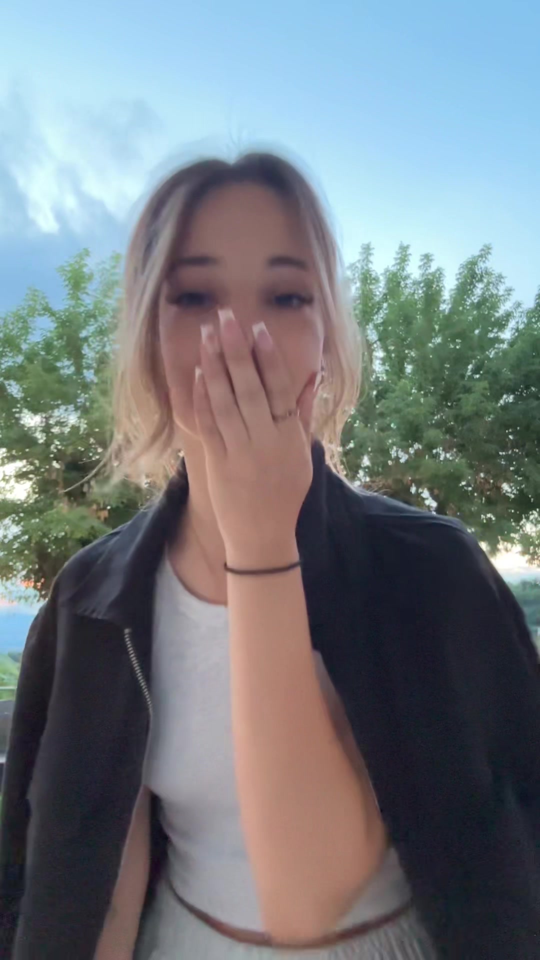 @iris