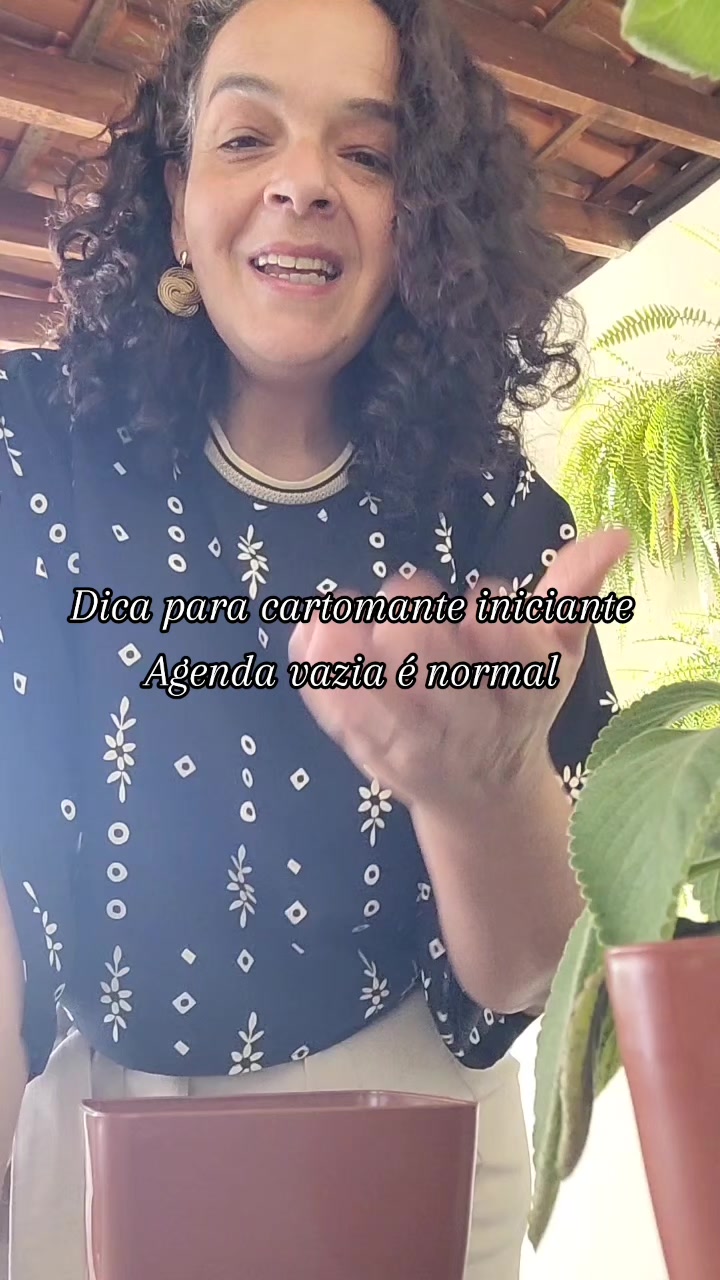 @Luu Gualtieri | Taróloga