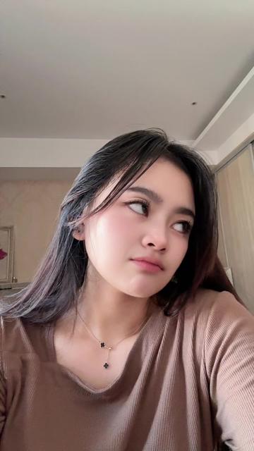 @Strawberry latte 🍓