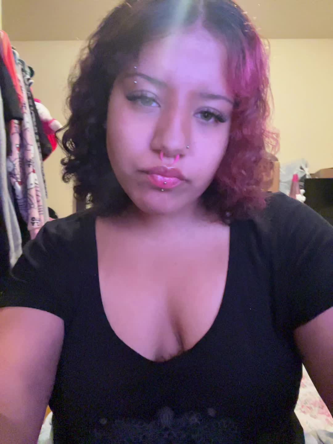 @🦄