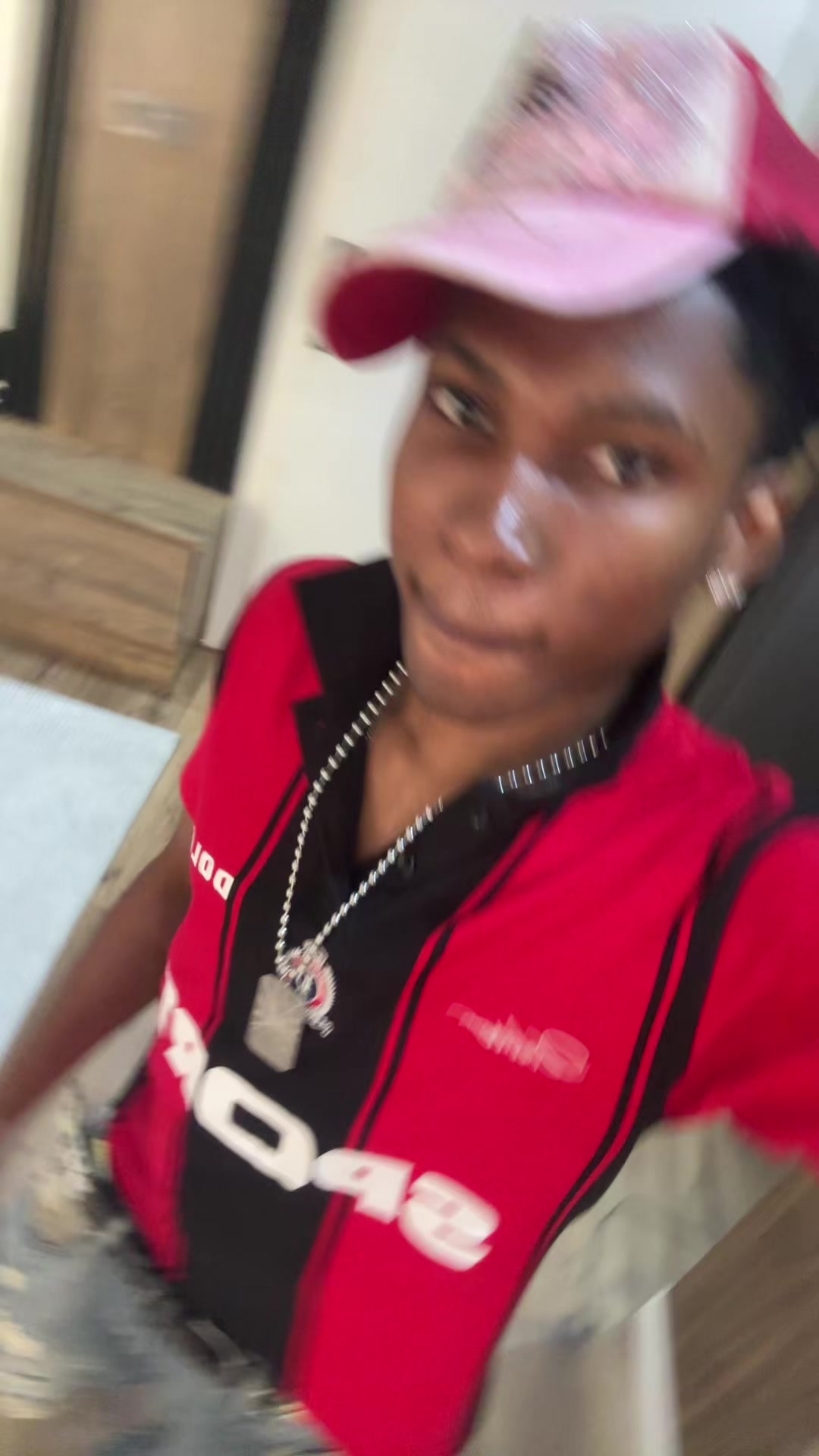 @sinlaurentt