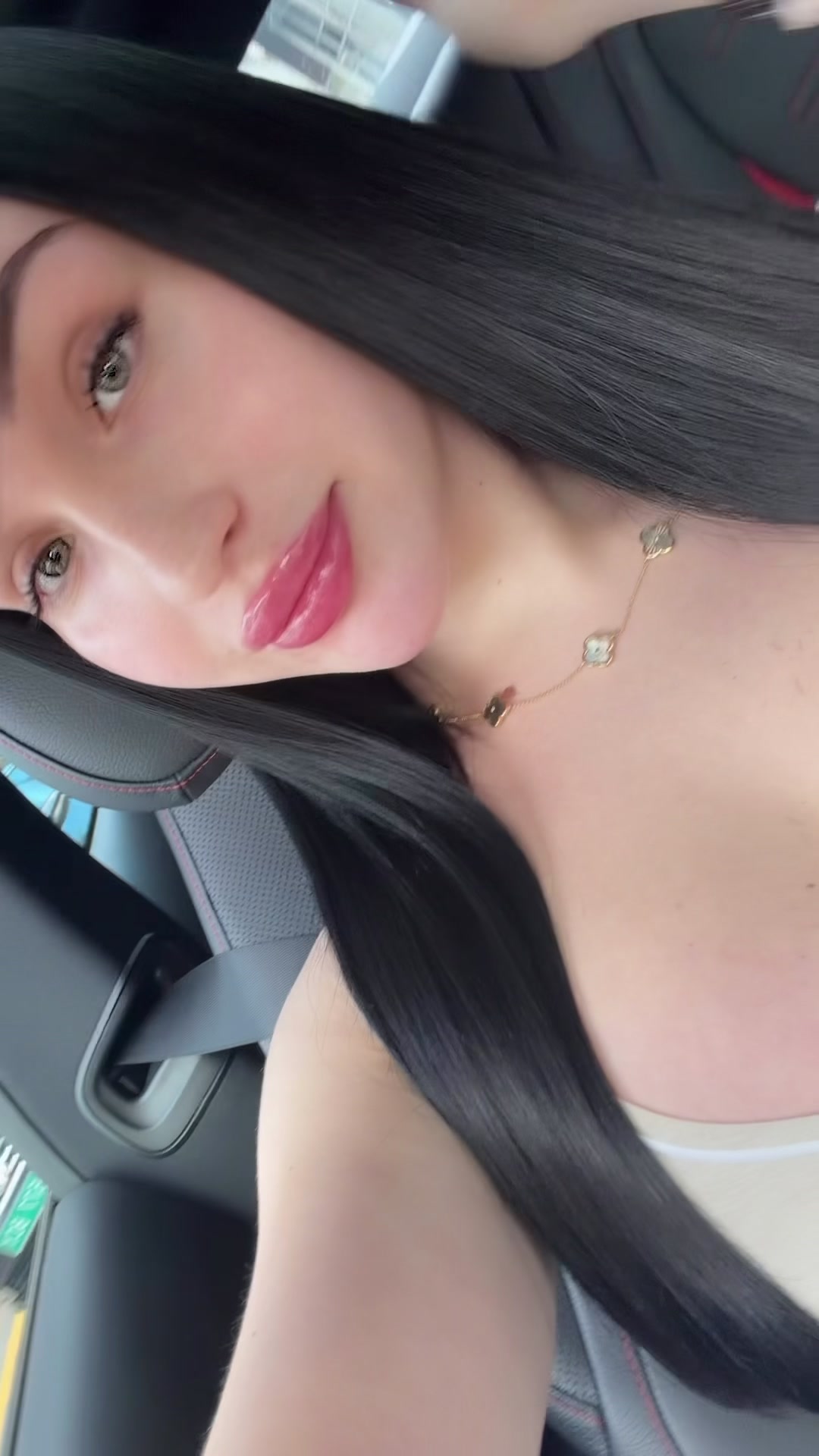 @desireemarkovich