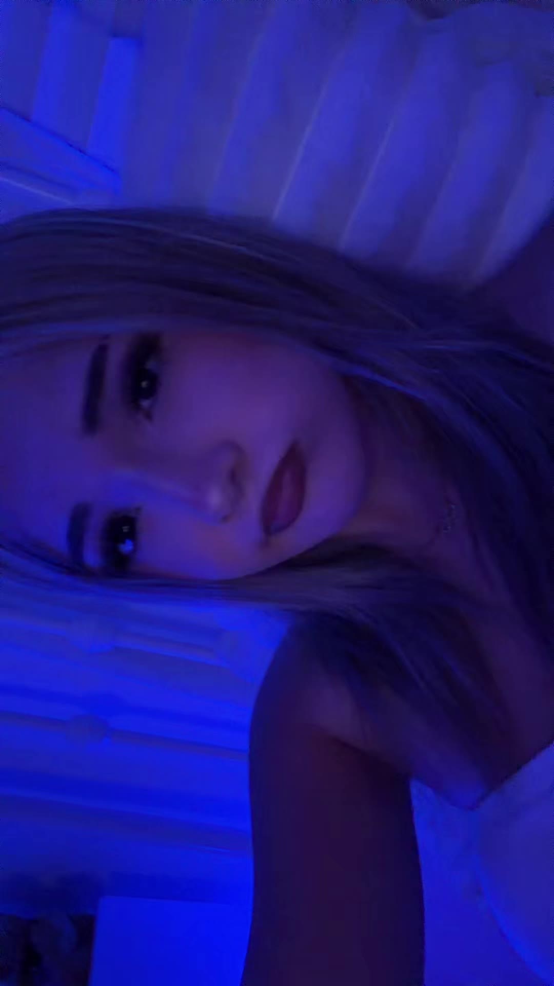 @evii 🥂🤍🧸