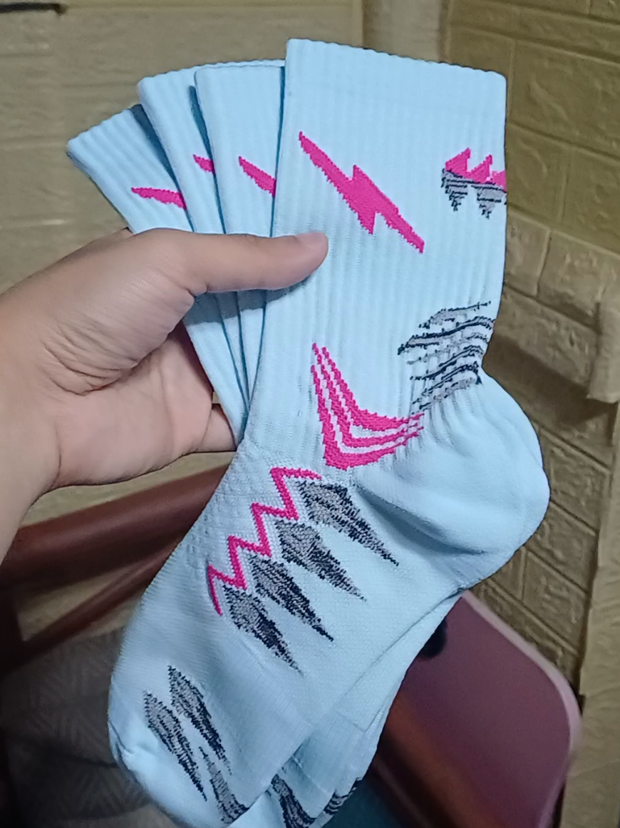 @inhinrollyyyy
