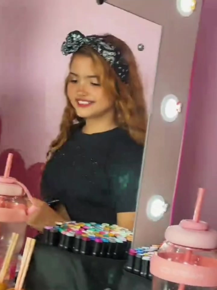 @Clara