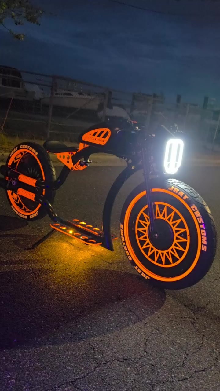 @Jrat Custom E-Bikes