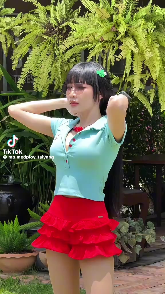 @ใครกัน🤷♀️