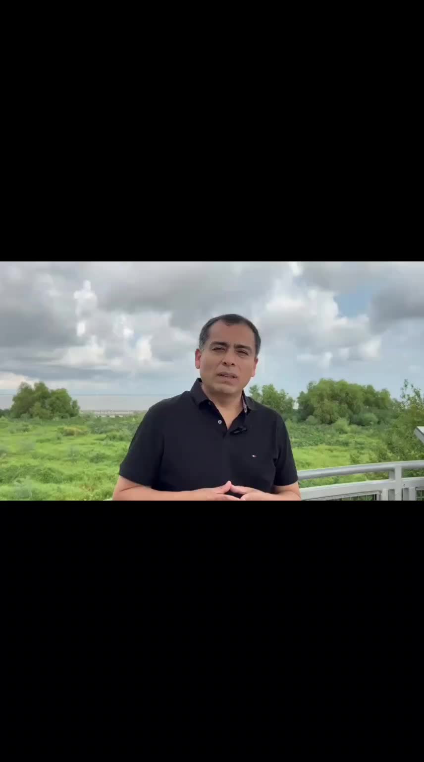@Dr. Tomás Cortez