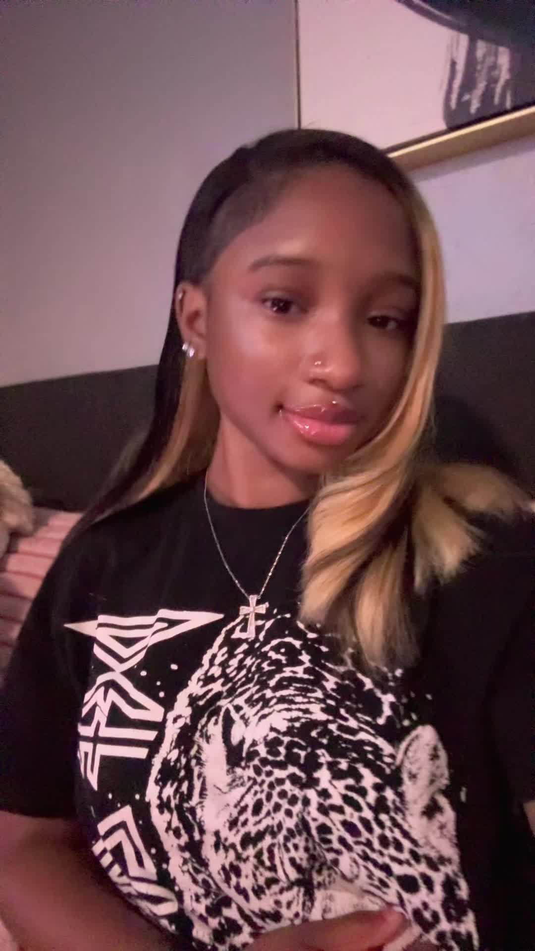 @iilovettwilightt