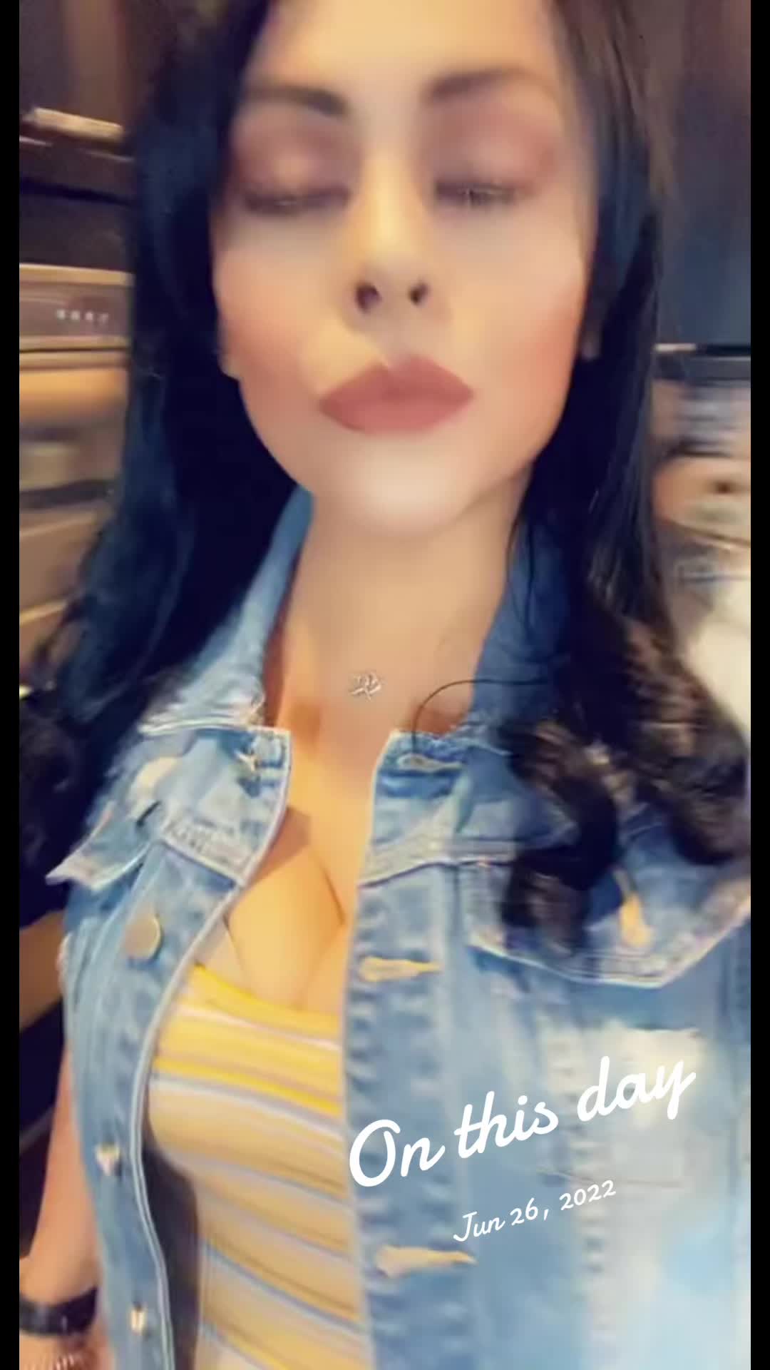 @latinjanett