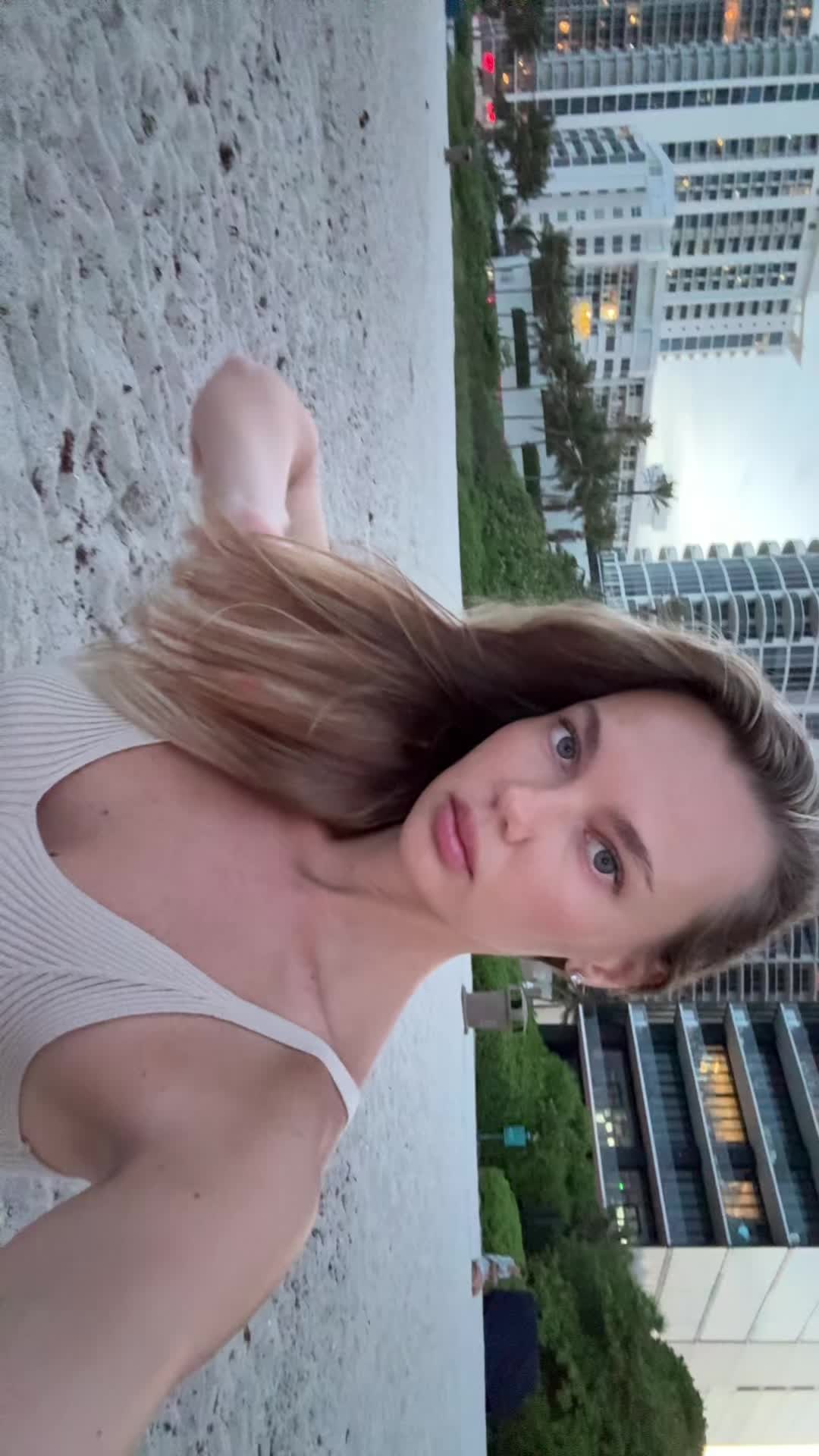 @Inst: iamblonde_girl