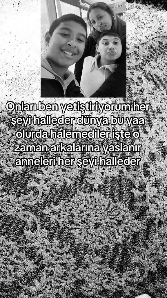 @Esen.Kara&ccedil;ay