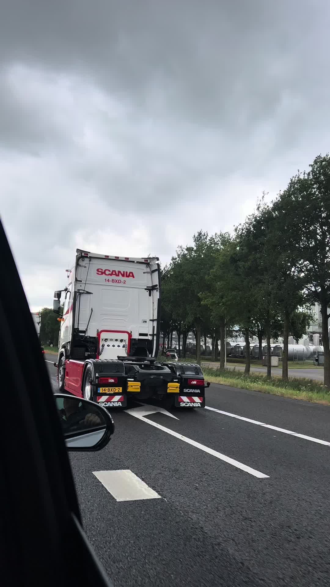 @SD_truckspotter