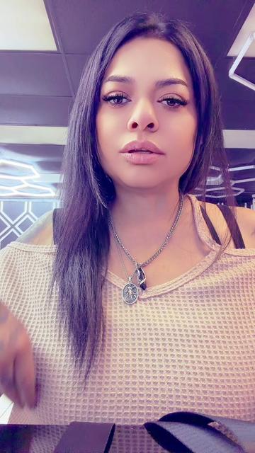 @heatherluvslyrics🧿